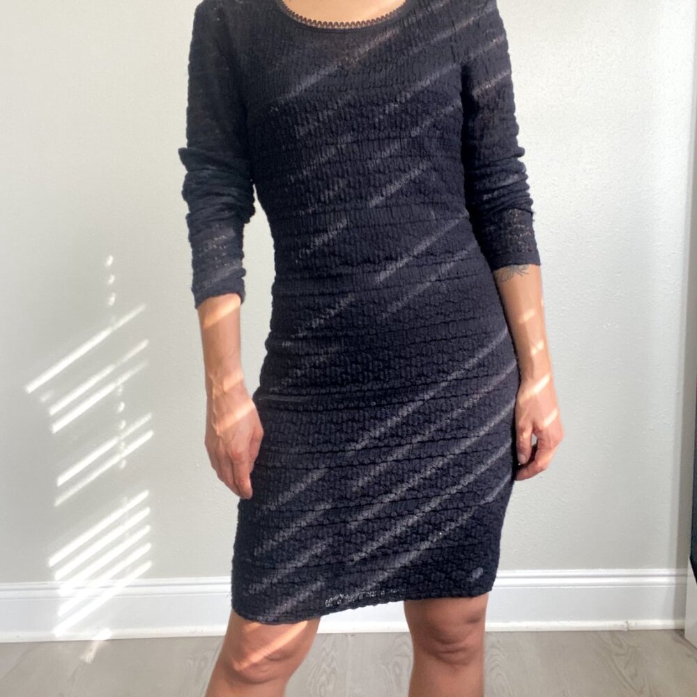 Forever 21 Black Long-Sleeve Bodycon Dress with Textured Fabric